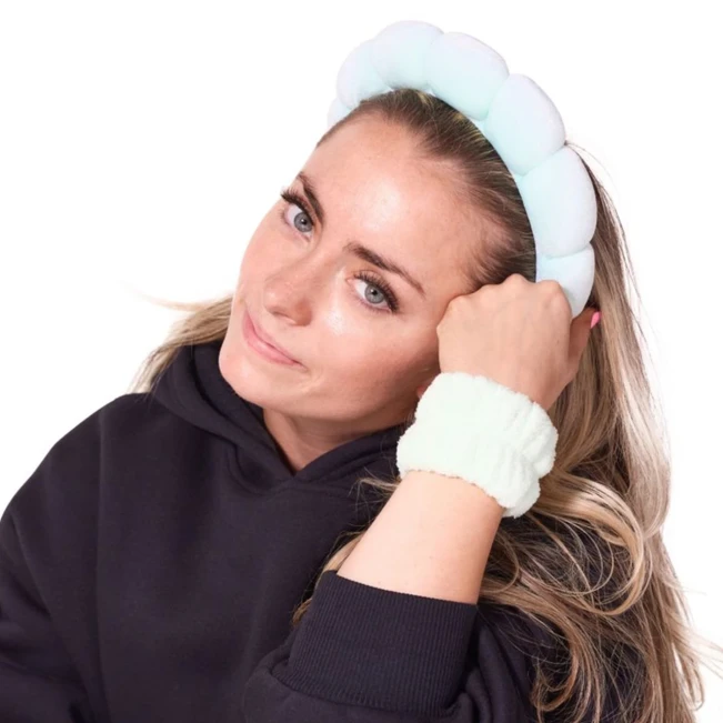 Capezio Spa set, zestaw opaski i frotek na nadgarstki Capezio Spa set, zestaw opaski i frotek na nadgarstki