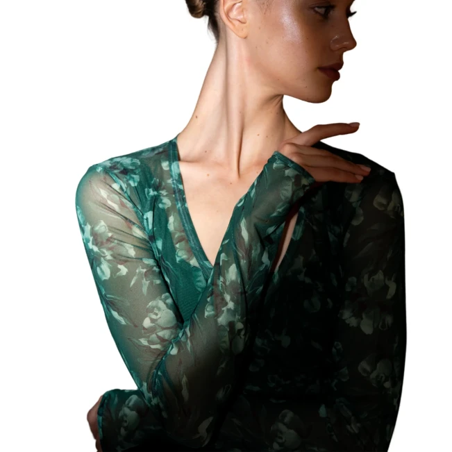 Bloch Arden Long Sleeve Top Z4146, top do wiązania dla pań Bloch Arden Long Sleeve Top Z4146, top do wiązania dla pań