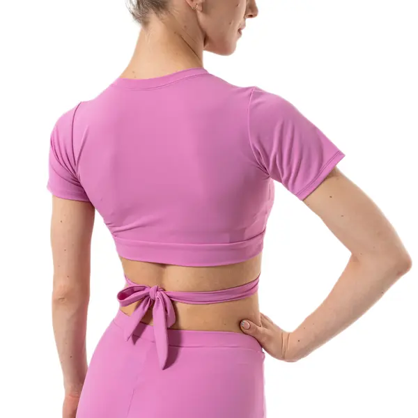 Benita, dámsky top z krótkim rękawem i wiązaniem Benita, dámsky top z krótkim rękawem i wiązaniem