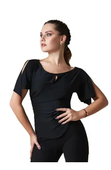 Grand Prix Fiji, damska bluzka do tańca